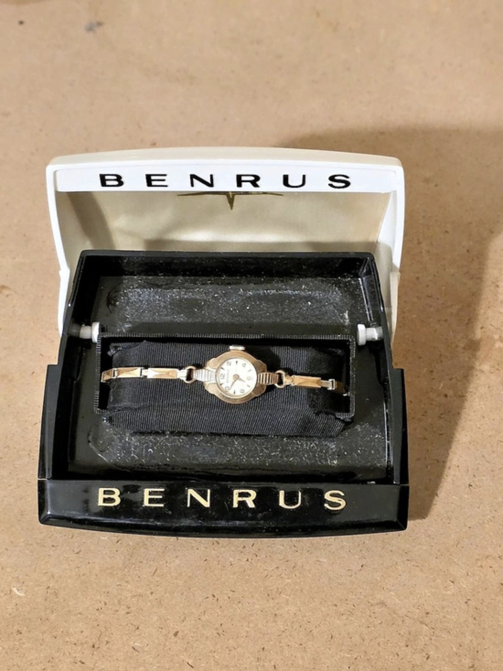 Vintage Benrus Women's Wrist Watch